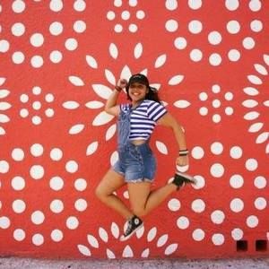 Meet your Posher, Paola